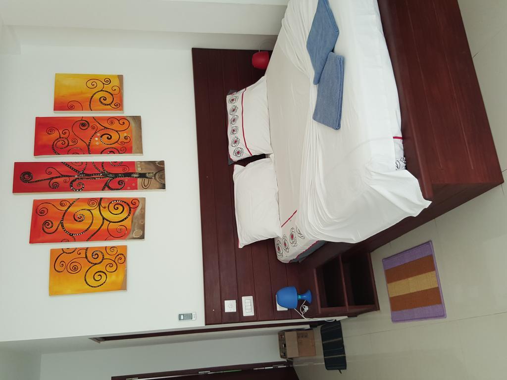 The Den Guest House Хіккадува Екстер'єр фото